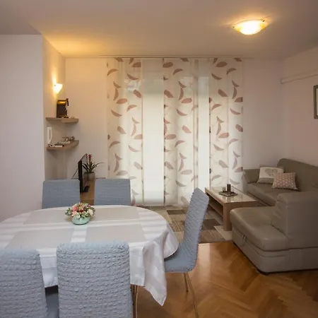 公寓 Santa Rita 斯普利特